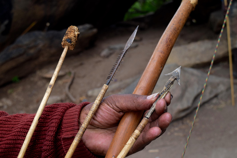 Tarangire-Nationalpark &amp; Eyasi-See (Datoga- &amp; Hadzabe-Dörfer)Premium Lodge im Tarangire-Nationalpark