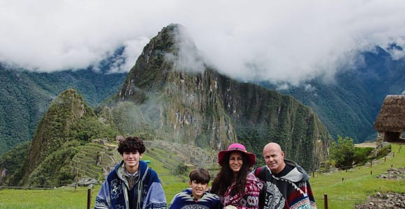 From Cusco: 6-Day Tour of Machu Picchu, Puno, and Lake Titicaca