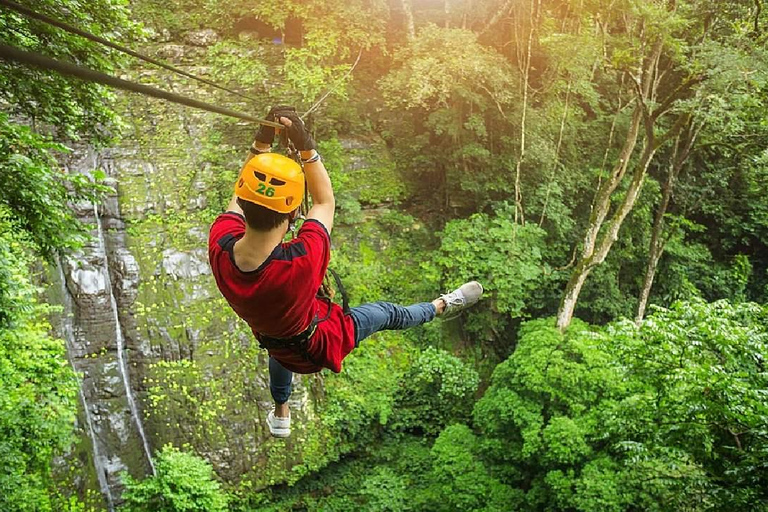 Puerto Plata: Zipline- en watervalavontuur met lunch