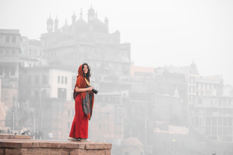 瓦拉西尼日出之旅：恒河阿提与免费游船私人：日出之旅，体验恒河阿提仪式，免费游船