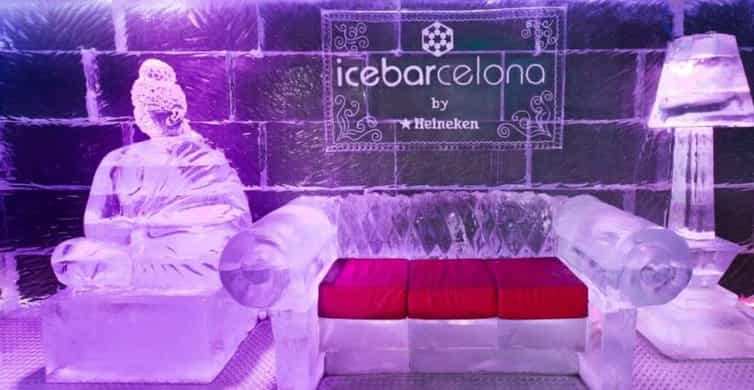 Barcelona: Icebar Experience at the Beach + 1 Drink photo 11