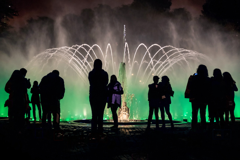 Lima: Early Evening Magic Water Circuit Tour with Light Show Private Experience
