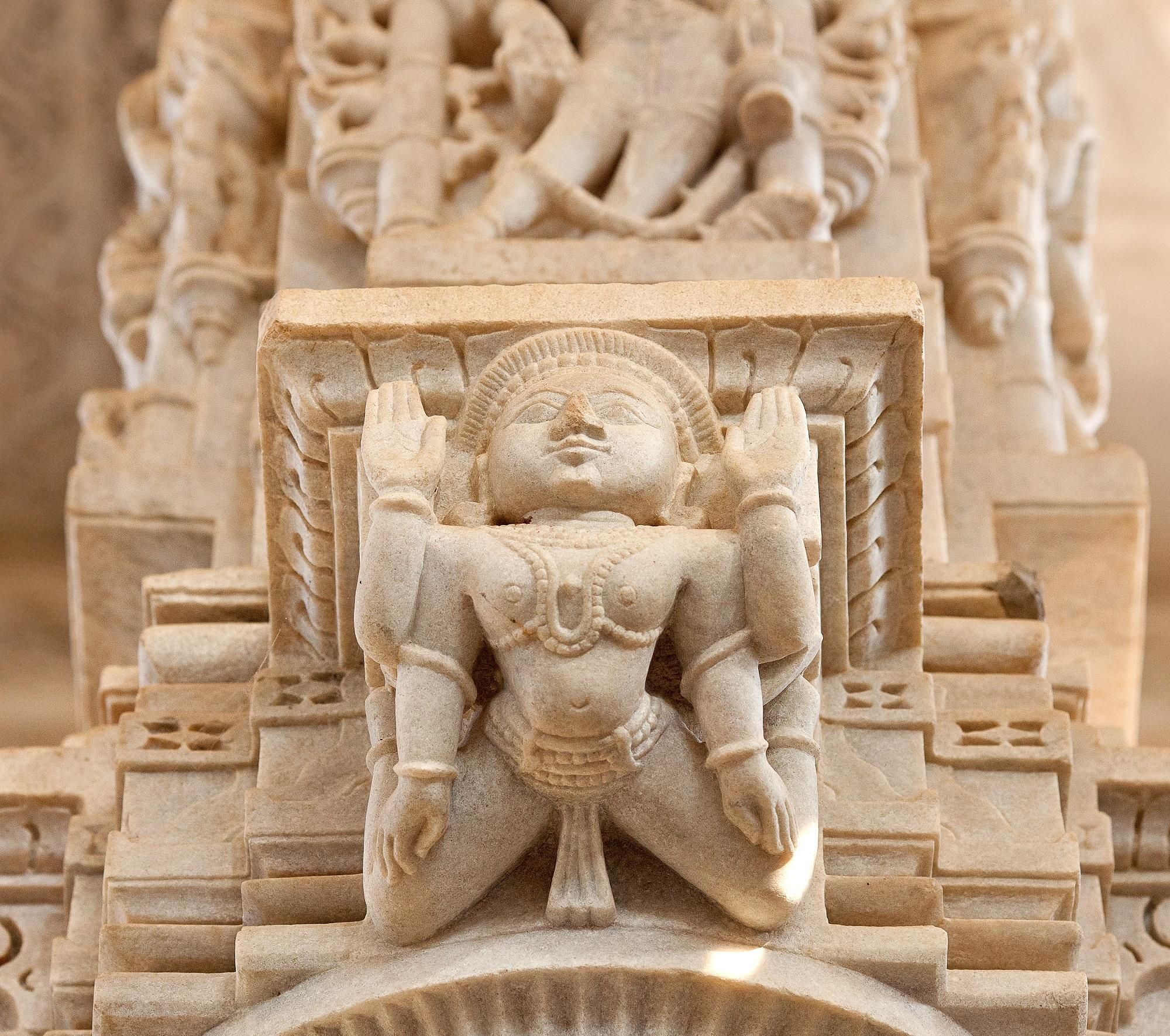 Von Jodhpur nach Udaipur über den Ranakpur-Tempel und die Festung Kumbhalgarh
