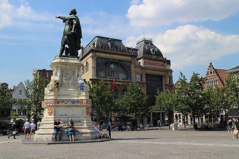 Desde París: Brujas y Gante Excursión Privada de un Día en Flandes