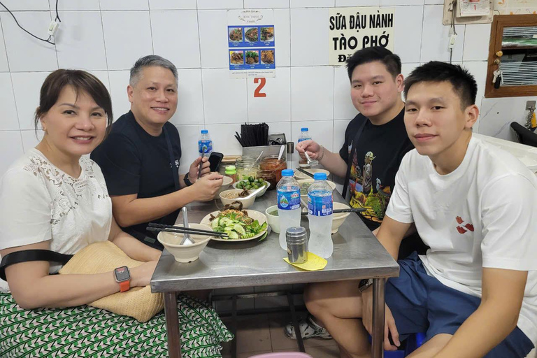 Hanoi: Michelin-Selected Private Street Food Tour Michelin-Selected Private Street Food Tour