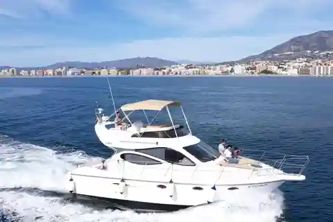 Fuengirola : 2 horas LUXURY-Yacht Dolphintrip DRINKS &SNACKS