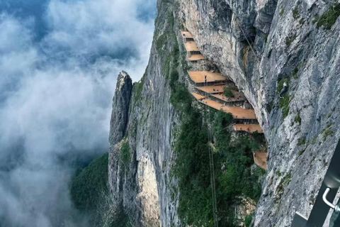 Zhangjiajie: Seven Star Mountain Skywalk & Photo Ticket