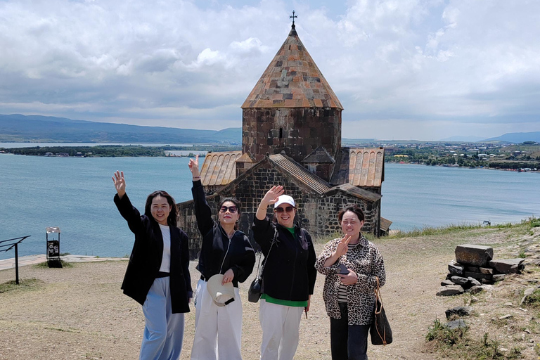 Tbilisi: Armenia & Georgia 8-Day Cultural Discovery Tour