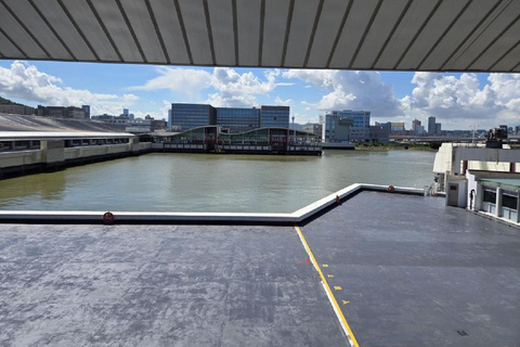High-Speed Ferry Tickets Between Hong Kong and Macau First Class, Macau to HK (09:00–17:30)