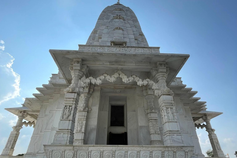 Private 6-Day Golden Triangle & Udaipur Luxury Tour Car + Guide + Monuments Tickets + 3 Star Accommodation
