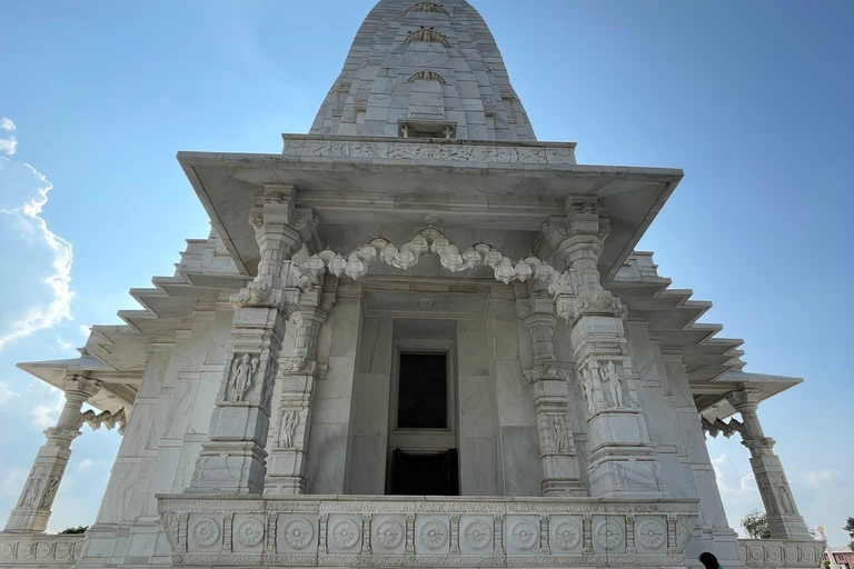 Private 6-Day Golden Triangle & Udaipur Luxury Tour Car + Guide + Monuments Tickets + 3 Star Accommodation