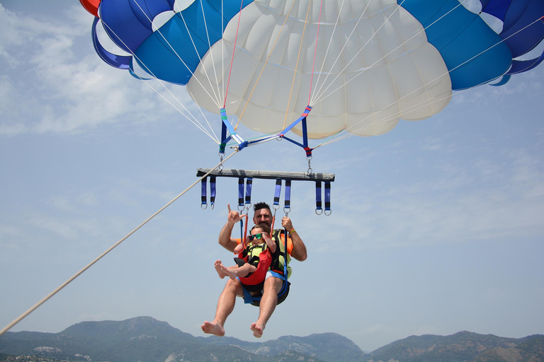 Marmaris Watersport Parasaling Experience with Hotel Pickup Parasailing Experience for Double Participants