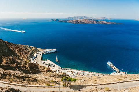 Santorini: dinnercruise bij zonsondergang, met bezoek aan de vulkaan en warmwaterbronnen