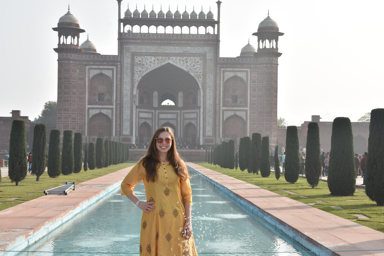 Au départ de Delhi : visite privée de 6 jours du Triangle d'Or et d'UdaipurVisite privée avec voiture, chauffeur et guide uniquement