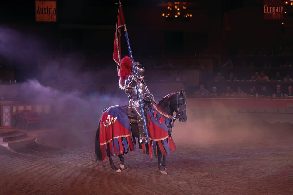 Las Vegas Tournament Of Kings Show At Excalibur Getyourguide 