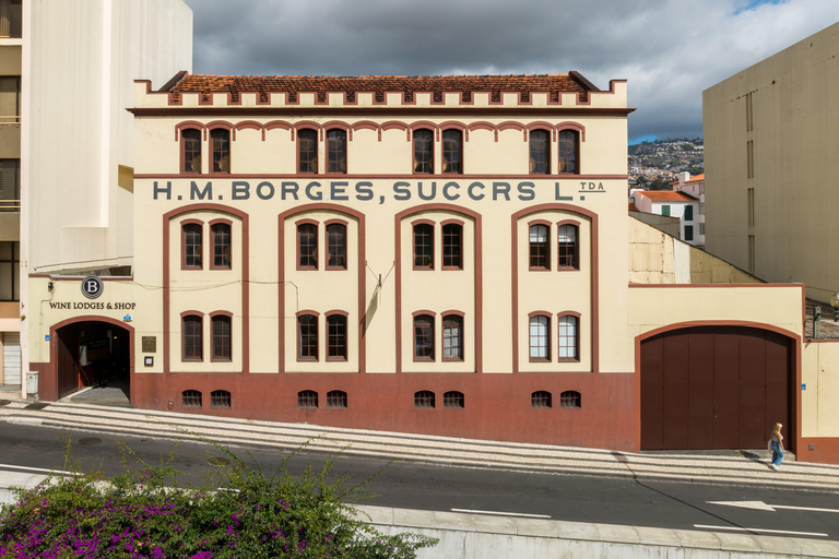 Funchal: H.M. Borges Winery Guided Tour with Wine Tasting Diamond - 6 Tastings