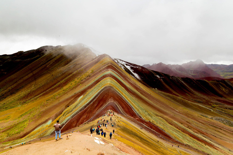 Cusco: Fascinating Mountain of 7 Colors Day Tour