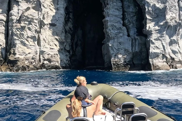 圣米格尔岛：火山奇观、洞穴与历史游船之旅