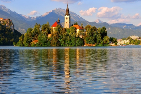 Private Day Trip: Zagreb to Ljubljana & Lake Bled Private Tour from Zagreb: Ljubljana & Lake Bled