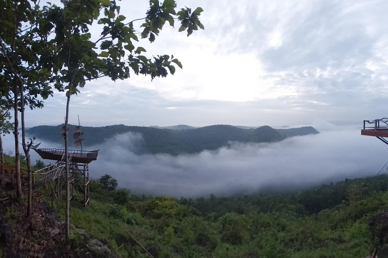 Hidden Sunrise Yogyakarta: Hilltop Dawn & Cultural Day Tour