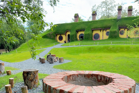 Från Bukarest: Besök i ett hus inspirerat av Sagan om ringen