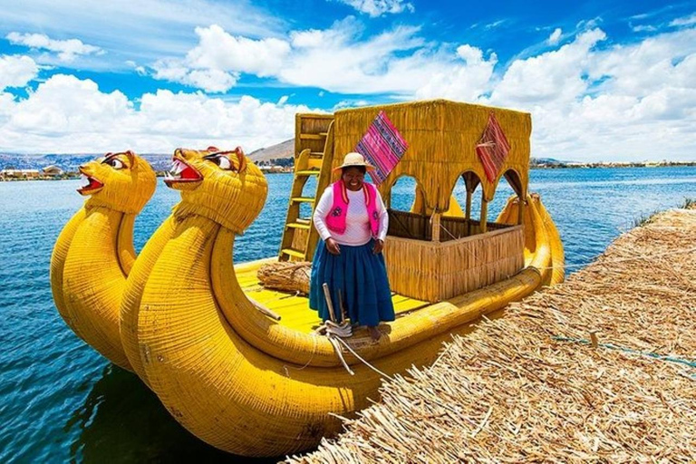 Puno : Île d&#039;Uros + Hôtel flottant 2 jours