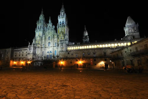From Lisbon: Santiago de Compostela Day Trip with Fatima