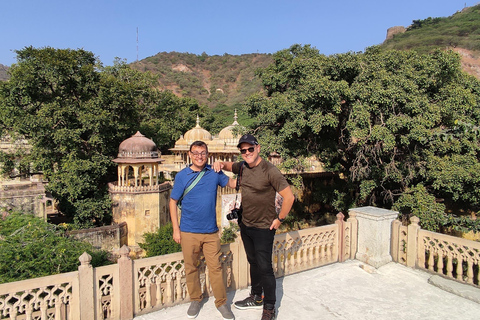 Delhi: Private 3-tägige Tour zum Goldenen Dreieck mit weiblicher ReiseleiterinTour mit 4-Sterne-Unterkunft