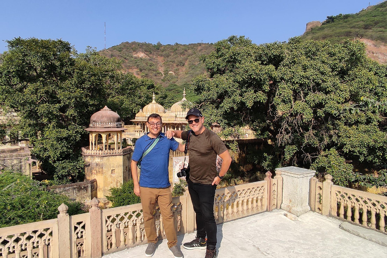 Delhi: Private 3-tägige Tour zum Goldenen Dreieck mit weiblicher ReiseleiterinTour mit 4-Sterne-Unterkunft