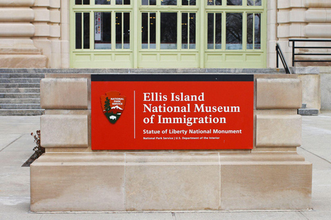 NYC: Statue of Liberty & Ellis Island Ticket & Digital Tour