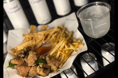Taipei: Tipsy Bus 2.0 Bar-Hopping & Nightlife Experience