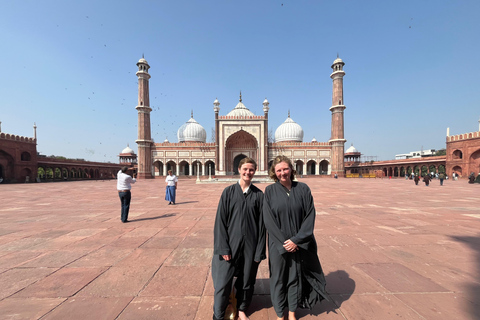 Delhi: Old and New Delhi Private Full or Half-Day Tour Full Day Tour with Guide Only - (Without Car & Driver)