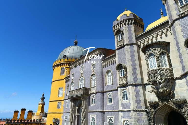 Lisbon: Pena Palace, Moorish Castle, Regaleira & Sintra Tour Private Tour – Personalized Comfort in an Exclusive Settings