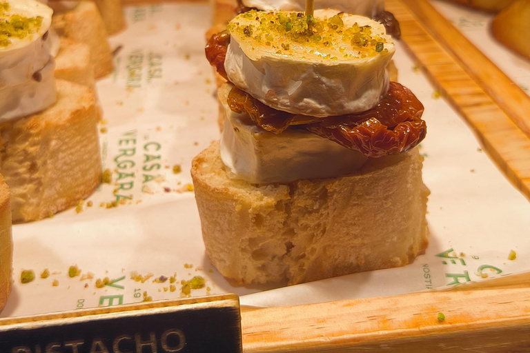 جولة عشاق الطعام في بامبلونا لأفضل البينثوس!جولة عشاق الطعام في بامبلونا لأفضل البينتكسوس!