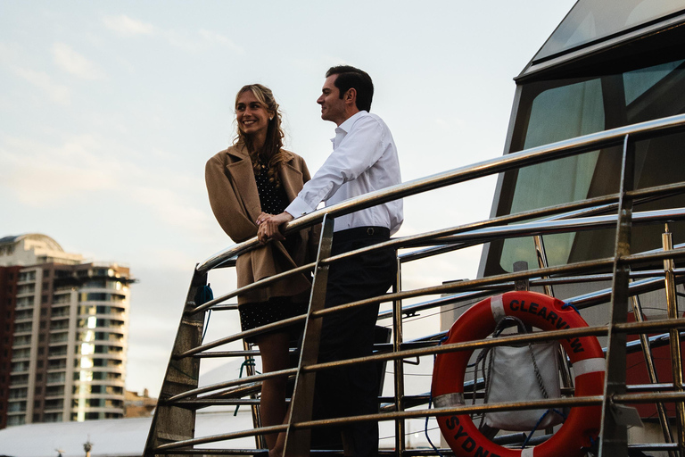 Sydney Harbour: Glass Boat Lunch Cruise