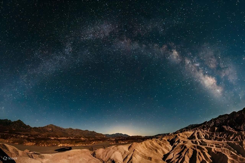 Las Vegas: Death Valley Sunset and Stargazing Day Tour
