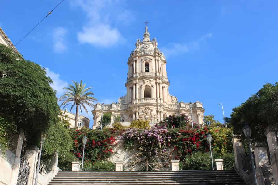 Von Syrakus: Auto-/Van-Tour nach Noto, Ragusa und Modica. Foto: GetYourGuide