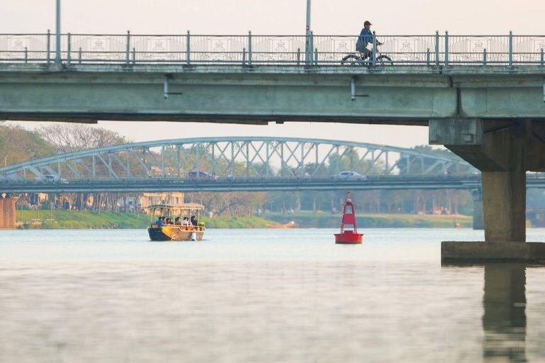 Hue Electric Boat Trip: Perfume River & Royal Canal Private Boat & hotel pick up (Manual Confirm)