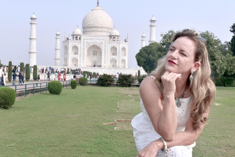 Agra: Visita al Taj Mahal y al Mausoleo con entrada sin hacer colaCoche con Conductor + Guía + Entrada