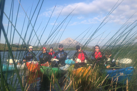 Donegal: Gita in kayak al tramonto sul lago Dunlewey