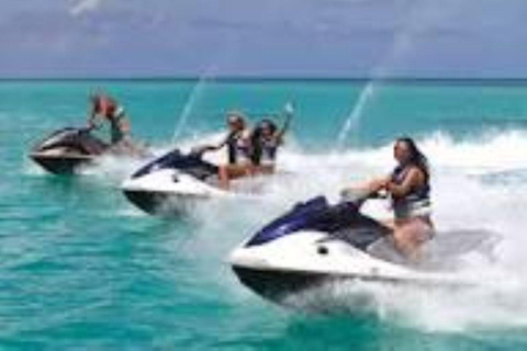 Kuşadası: Jet Ski and Water Sports Experience BANANA BOAT EXPERINCE