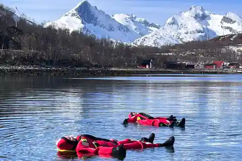 Tromsø: Fjord and Floating Safari, Arctic Floating
