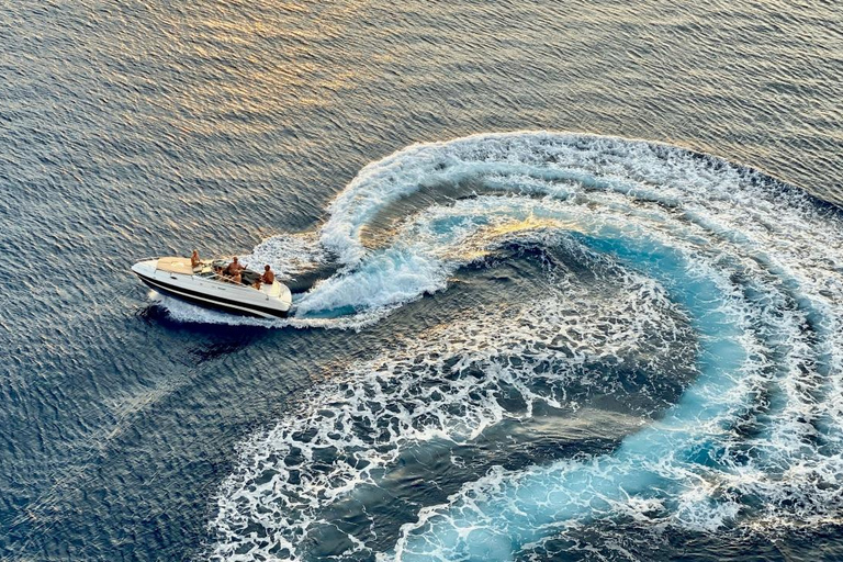 Hors-bord privé vers l&#039;île Gabriel, Coin de Mire et l&#039;île PlateHors-bord privé vers l&#039;île Gabriel, Coin de Mire et Flat Island