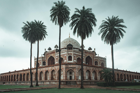 Visita nocturna de 3 horas a Delhi en coche