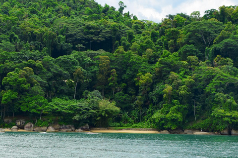 Paraty: Exclusive North Route Poseidon Boat Tour