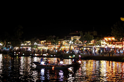 Da Nang/Hoi An: Tour in barca sul fiume del cocco e Festival delle LanterneAutista privato e auto