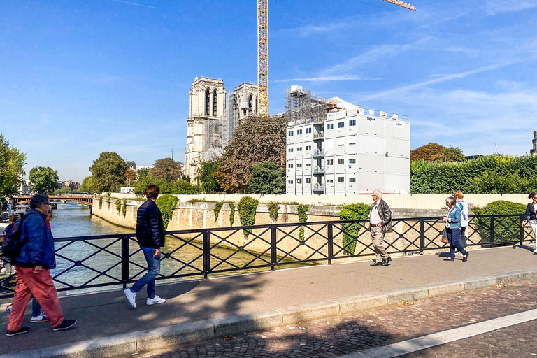 Paris: Notre Dame Notre Dame rundvandring utomhus med inträde till kryptanNotre Dame utomhus rundvandring med kryptan på spanska