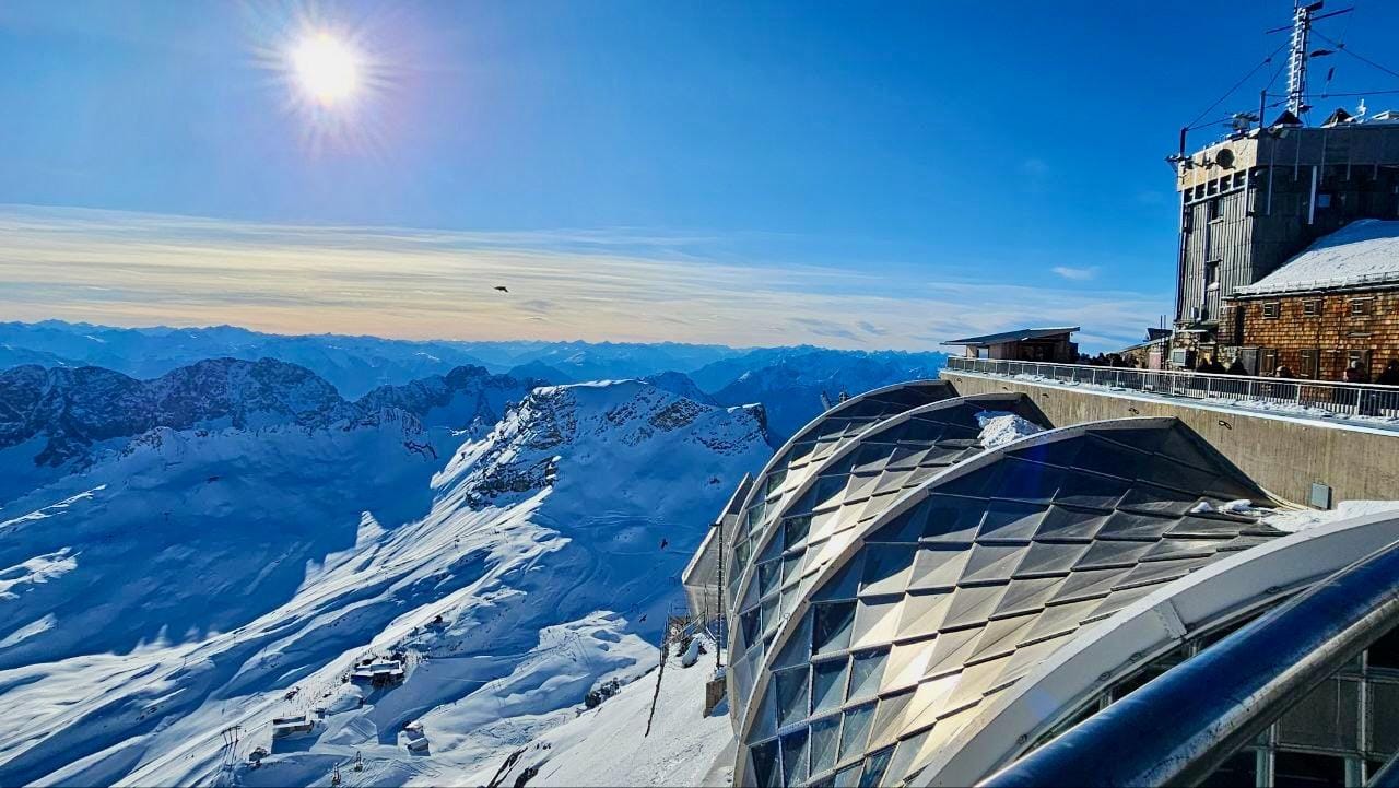 München: Eibsee, Zugspitze und Garmisch – Tagestour mit dem Tesla