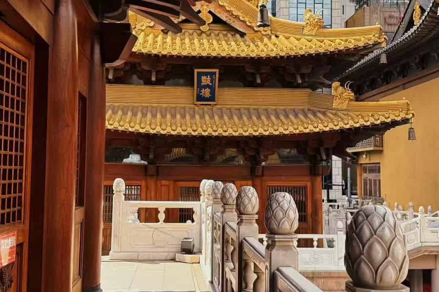 Shanghai: Eintrittskarte für den Jing'an Tempel. Foto: GetYourGuide Shanghai: Eintrittskarte für den Jing'an Tempel. Foto: GetYourGuide
