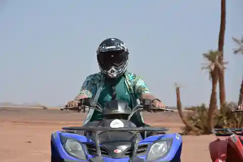 Marrakesh: Palm Oasis Sunset Quad Bike Tour com chá